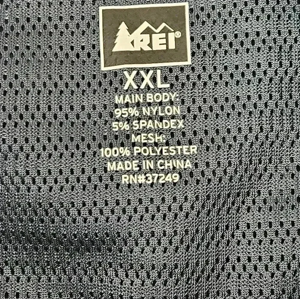 REI BUTTON DOWN SIZE XXL EUC
